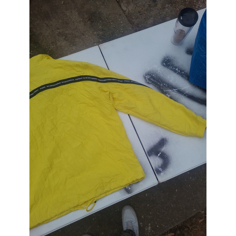 Puma  Windbreaker zip Jacket  New - Picture 8 of 10